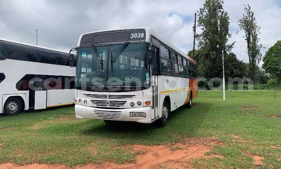 Nunua Ilio tumika Scania R420 White Lori ndani ya Mbabane nchini Manzini Nunua Ilio tumika Scania R420 White Lori ndani ya Mbabane nchini Manzini
