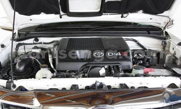 Nunua Ilio tumika Toyota Hilux White Gari ndani ya Mbabane nchini Manzini Nunua Ilio tumika Toyota Hilux White Gari ndani ya Mbabane nchini Manzini