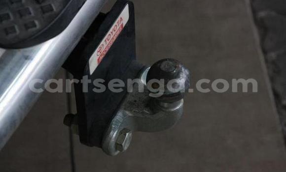 Nunua Ilio tumika Toyota Hilux White Gari ndani ya Mbabane nchini Manzini Nunua Ilio tumika Toyota Hilux White Gari ndani ya Mbabane nchini Manzini