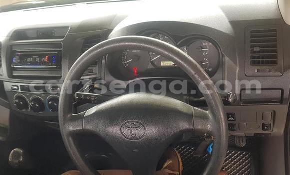 Buy Used Toyota Hilux White Car in Mbabane in Manzini Buy Used Toyota Hilux White Car in Mbabane in Manzini