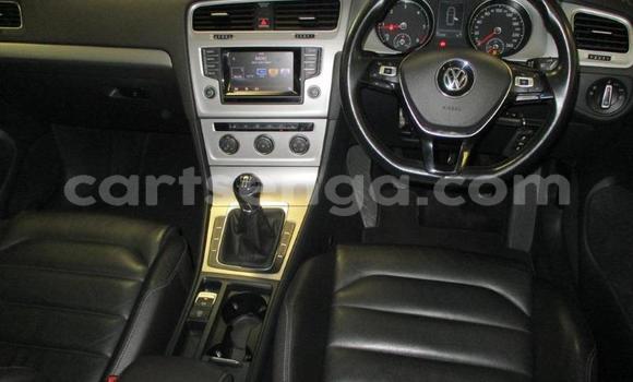 Nunua Ilio tumika Volkswagen Golf Silver Gari ndani ya Mbabane nchini Manzini Nunua Ilio tumika Volkswagen Golf Silver Gari ndani ya Mbabane nchini Manzini