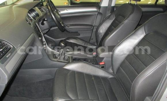 Nunua Ilio tumika Volkswagen Golf Silver Gari ndani ya Mbabane nchini Manzini Nunua Ilio tumika Volkswagen Golf Silver Gari ndani ya Mbabane nchini Manzini