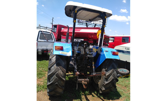 Buy Used Hino 300 Series Blue Truck in Bhunya in Manzini Buy Used Hino 300 Series Blue Truck in Bhunya in Manzini