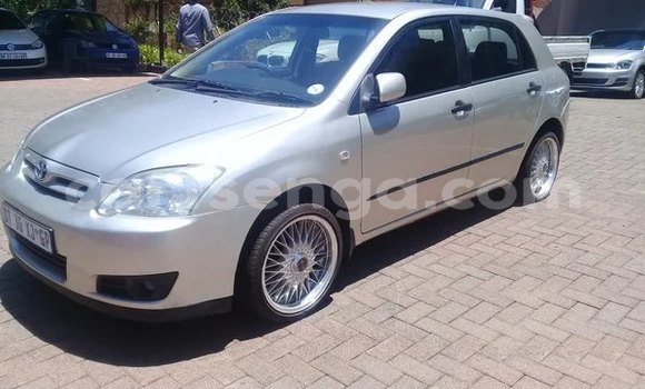 Nunua Ilio tumika Toyota Runx Silver Gari ndani ya Bhunya nchini Manzini Nunua Ilio tumika Toyota Runx Silver Gari ndani ya Bhunya nchini Manzini