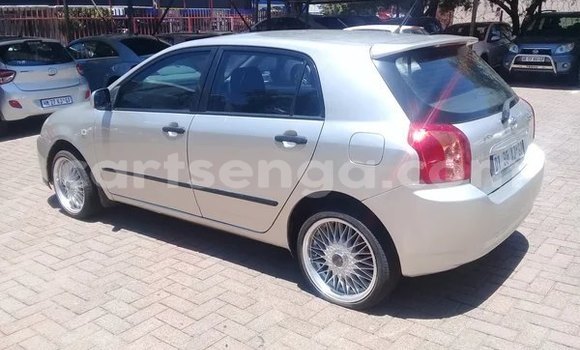 Nunua Ilio tumika Toyota Runx Silver Gari ndani ya Bhunya nchini Manzini Nunua Ilio tumika Toyota Runx Silver Gari ndani ya Bhunya nchini Manzini