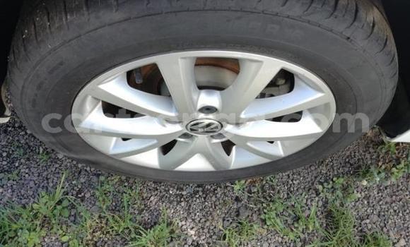 Nunua Ilio tumika Volkswagen Jetta White Gari ndani ya Mbabane nchini Manzini Nunua Ilio tumika Volkswagen Jetta White Gari ndani ya Mbabane nchini Manzini