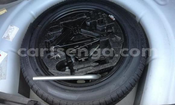 Nunua Ilio tumika Volkswagen Jetta White Gari ndani ya Mbabane nchini Manzini Nunua Ilio tumika Volkswagen Jetta White Gari ndani ya Mbabane nchini Manzini