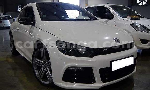 Nunua Ilio tumika Volkswagen Scirocco R White Gari ndani ya Mbabane nchini Manzini Nunua Ilio tumika Volkswagen Scirocco R White Gari ndani ya Mbabane nchini Manzini