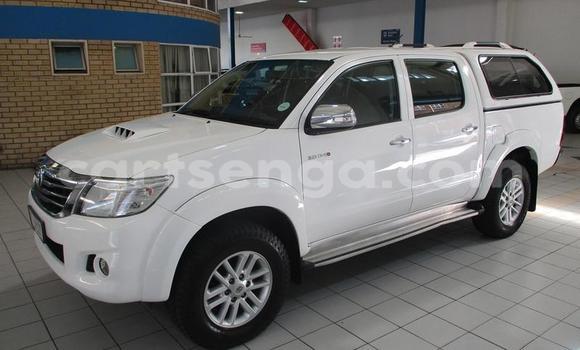 Acheter Occasion Voiture Toyota Hilux Blanc à Manzini, Manzini Acheter Occasion Voiture Toyota Hilux Blanc à Manzini, Manzini