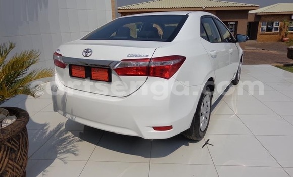 Acheter Occasion Voiture Toyota Corolla Blanc à Big Bend, Lubombo Acheter Occasion Voiture Toyota Corolla Blanc à Big Bend, Lubombo