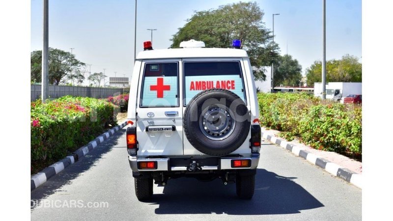 Big with watermark toyota land cruiser hhohho import dubai 16699