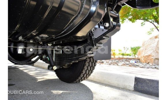 Buy Import Toyota Land Cruiser White Car in Import - Dubai in Hhohho Buy Import Toyota Land Cruiser White Car in Import - Dubai in Hhohho