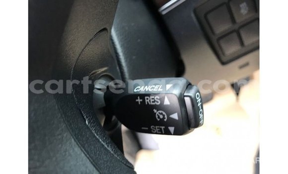 Nunua Imported Toyota Land Cruiser Black Gari ndani ya Import - Dubai nchini Hhohho Nunua Imported Toyota Land Cruiser Black Gari ndani ya Import - Dubai nchini Hhohho