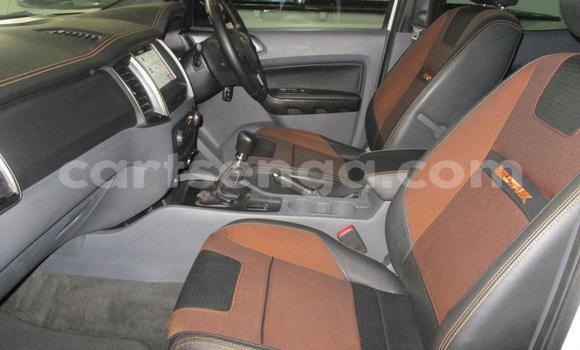 Nunua Ilio tumika Ford Ranger White Gari ndani ya Mankayane nchini Manzini Nunua Ilio tumika Ford Ranger White Gari ndani ya Mankayane nchini Manzini