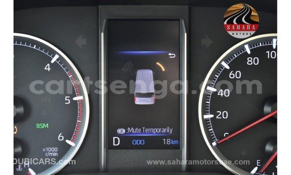 Buy Import Toyota Granvia White Car in Import - Dubai in Hhohho Buy Import Toyota Granvia White Car in Import - Dubai in Hhohho