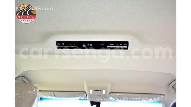 Big with watermark toyota granvia hhohho import dubai 16728