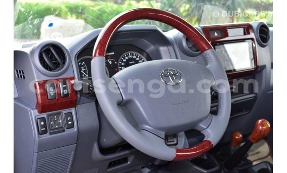 Buy Import Toyota Land Cruiser Other Car in Import - Dubai in Hhohho Buy Import Toyota Land Cruiser Other Car in Import - Dubai in Hhohho