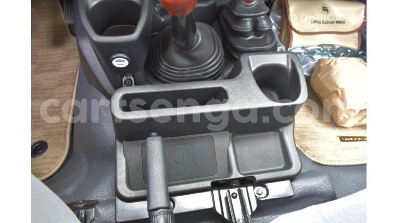 Big with watermark toyota land cruiser hhohho import dubai 16729