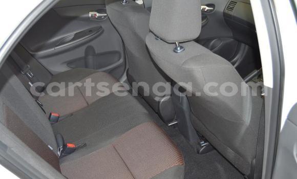 Nunua Ilio tumika Toyota Corolla White Gari ndani ya Mbabane nchini Manzini Nunua Ilio tumika Toyota Corolla White Gari ndani ya Mbabane nchini Manzini