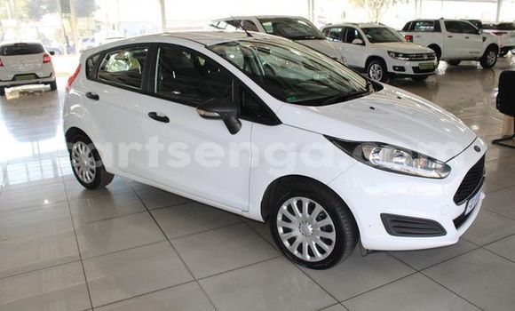Nunua Ilio tumika Ford Fiesta White Gari ndani ya Hlatikulu nchini Wilaya ya Shiselweni Nunua Ilio tumika Ford Fiesta White Gari ndani ya Hlatikulu nchini Wilaya ya Shiselweni