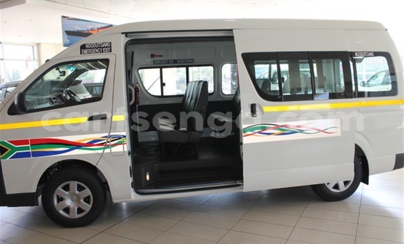 Acheter Occasion Voiture Toyota Sprinter Blanc à Mbabane, Manzini Acheter Occasion Voiture Toyota Sprinter Blanc à Mbabane, Manzini