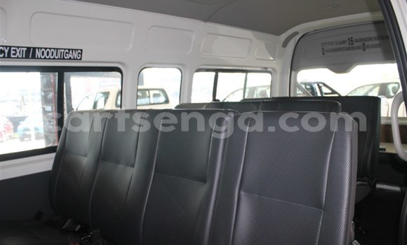 Acheter Occasion Voiture Toyota Sprinter Blanc à Mbabane, Manzini Acheter Occasion Voiture Toyota Sprinter Blanc à Mbabane, Manzini