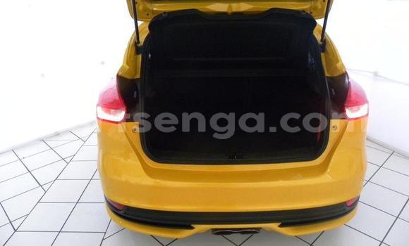 Nunua Ilio tumika Ford Focus ST Beige Gari ndani ya Ezulwini nchini Hhohho Nunua Ilio tumika Ford Focus ST Beige Gari ndani ya Ezulwini nchini Hhohho