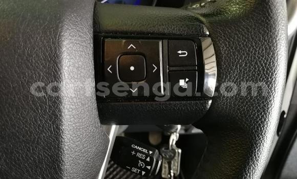 Buy Used Toyota Hilux White Car in Ezulwini in Hhohho Buy Used Toyota Hilux White Car in Ezulwini in Hhohho