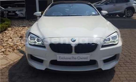 Acheter Occasion Voiture BMW M6 Blanc à Big Bend, Lubombo Acheter Occasion Voiture BMW M6 Blanc à Big Bend, Lubombo