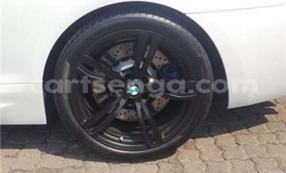 Acheter Occasion Voiture BMW M6 Blanc à Big Bend, Lubombo Acheter Occasion Voiture BMW M6 Blanc à Big Bend, Lubombo