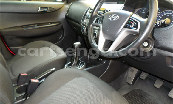 Acheter Occasion Voiture Hyundai i20 Rouge à Big Bend, Lubombo District Acheter Occasion Voiture Hyundai i20 Rouge à Big Bend, Lubombo District