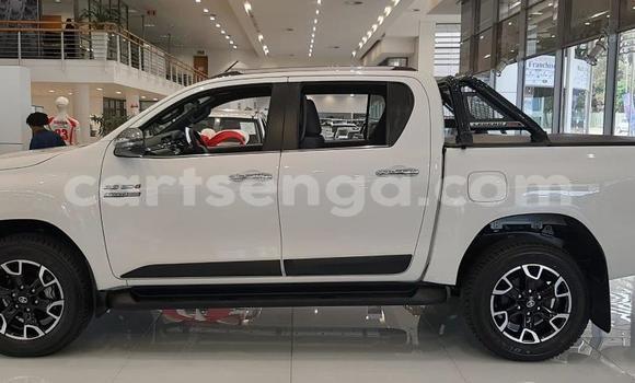Nunua Ilio tumika Toyota Hilux White Gari ndani ya Big Bend nchini Wilaya ya Lubombo Nunua Ilio tumika Toyota Hilux White Gari ndani ya Big Bend nchini Wilaya ya Lubombo