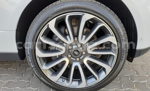 Nunua Ilio tumika Land Rover Range Rover Sport White Gari ndani ya Big Bend nchini Wilaya ya Lubombo Nunua Ilio tumika Land Rover Range Rover Sport White Gari ndani ya Big Bend nchini Wilaya ya Lubombo