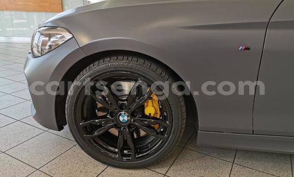 Nunua Ilio tumika BMW 1–Series Beige Gari ndani ya Ezulwini nchini Hhohho Nunua Ilio tumika BMW 1–Series Beige Gari ndani ya Ezulwini nchini Hhohho