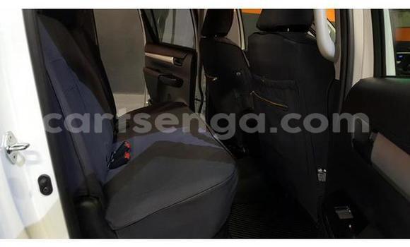 Acheter Occasion Voiture Toyota Hilux Blanc à Big Bend, Lubombo Acheter Occasion Voiture Toyota Hilux Blanc à Big Bend, Lubombo