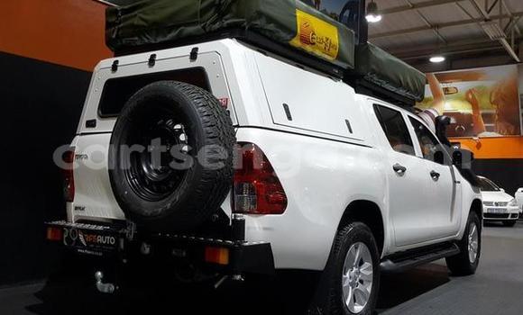 Acheter Occasion Voiture Toyota Hilux Blanc à Big Bend, Lubombo Acheter Occasion Voiture Toyota Hilux Blanc à Big Bend, Lubombo