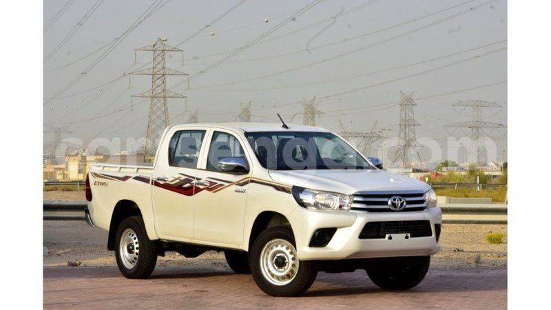 Big with watermark toyota hilux hhohho import dubai 16757