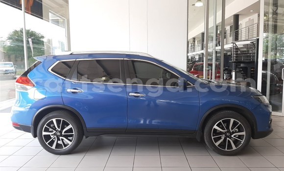 Acheter Occasion Voiture Nissan X–Trail Bleu à Mbabane, Manzini Acheter Occasion Voiture Nissan X–Trail Bleu à Mbabane, Manzini