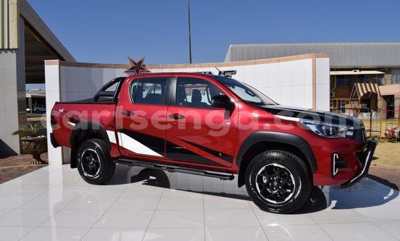 Nunua Ilio tumika Toyota Hilux Surf Red Gari ndani ya Hlatikulu nchini Wilaya ya Shiselweni Nunua Ilio tumika Toyota Hilux Surf Red Gari ndani ya Hlatikulu nchini Wilaya ya Shiselweni