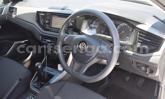 Nunua Ilio tumika Volkswagen Polo Silver Gari ndani ya Hlatikulu nchini Wilaya ya Shiselweni Nunua Ilio tumika Volkswagen Polo Silver Gari ndani ya Hlatikulu nchini Wilaya ya Shiselweni