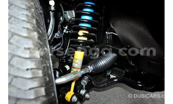 Buy Import Toyota Tundra White Car in Import - Dubai in Hhohho Buy Import Toyota Tundra White Car in Import - Dubai in Hhohho