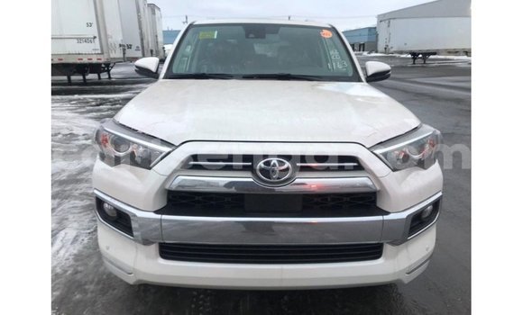 Nunua Imported Toyota 4Runner White Gari ndani ya Import - Dubai nchini Hhohho Nunua Imported Toyota 4Runner White Gari ndani ya Import - Dubai nchini Hhohho