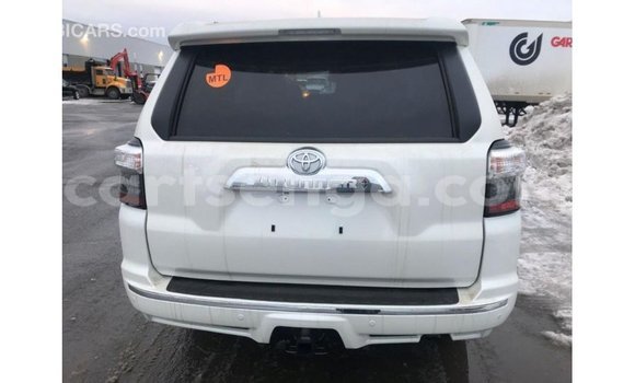 Nunua Imported Toyota 4Runner White Gari ndani ya Import - Dubai nchini Hhohho Nunua Imported Toyota 4Runner White Gari ndani ya Import - Dubai nchini Hhohho