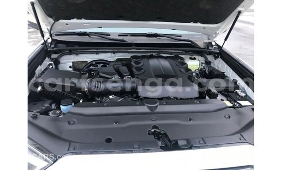 Nunua Imported Toyota 4Runner White Gari ndani ya Import - Dubai nchini Hhohho Nunua Imported Toyota 4Runner White Gari ndani ya Import - Dubai nchini Hhohho