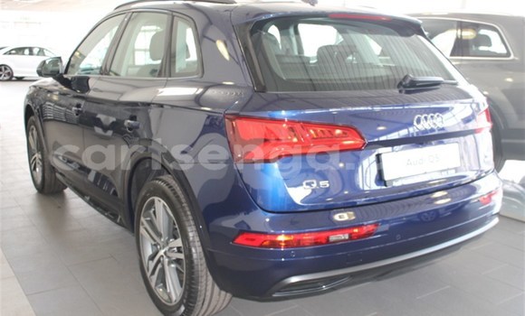 Nunua Ilio tumika Audi Q5 Blue Gari ndani ya Mbabane nchini Manzini Nunua Ilio tumika Audi Q5 Blue Gari ndani ya Mbabane nchini Manzini