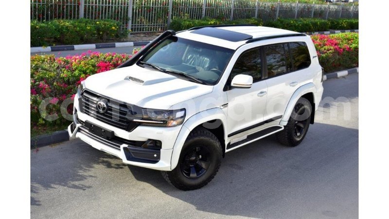 Big with watermark toyota land cruiser hhohho import dubai 16796