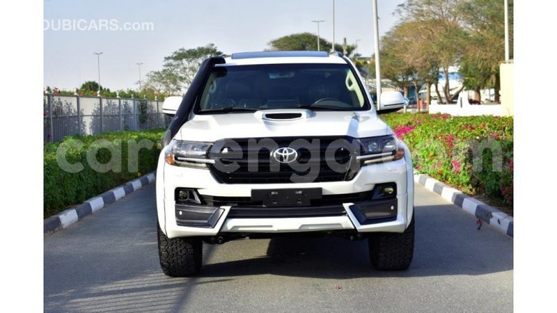 Big with watermark toyota land cruiser hhohho import dubai 16796