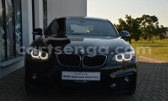 Nunua Ilio tumika BMW 2er Black Gari ndani ya Mbabane nchini Manzini Nunua Ilio tumika BMW 2er Black Gari ndani ya Mbabane nchini Manzini