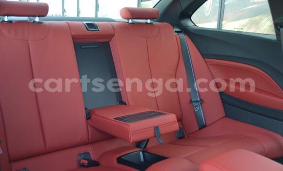 Nunua Ilio tumika BMW 2er Black Gari ndani ya Mbabane nchini Manzini Nunua Ilio tumika BMW 2er Black Gari ndani ya Mbabane nchini Manzini