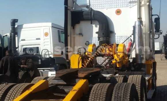 Buy Used Caterpillar 120 Other Truck in Ezulwini in Hhohho Buy Used Caterpillar 120 Other Truck in Ezulwini in Hhohho